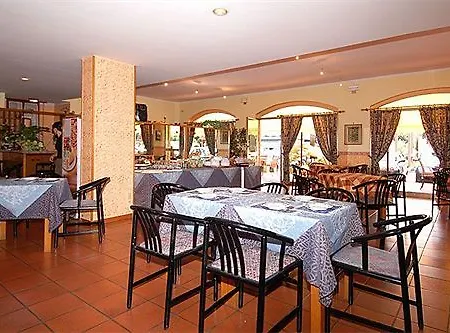 Azzurra Hotell