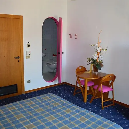 Hotel Azzurra Sirmione